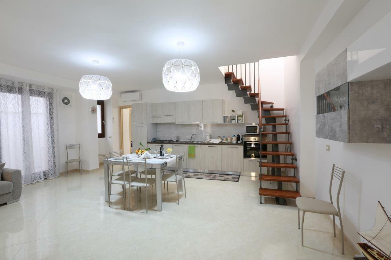 Casa Vacanza Il Dromone Pozzallo Exteriör bild