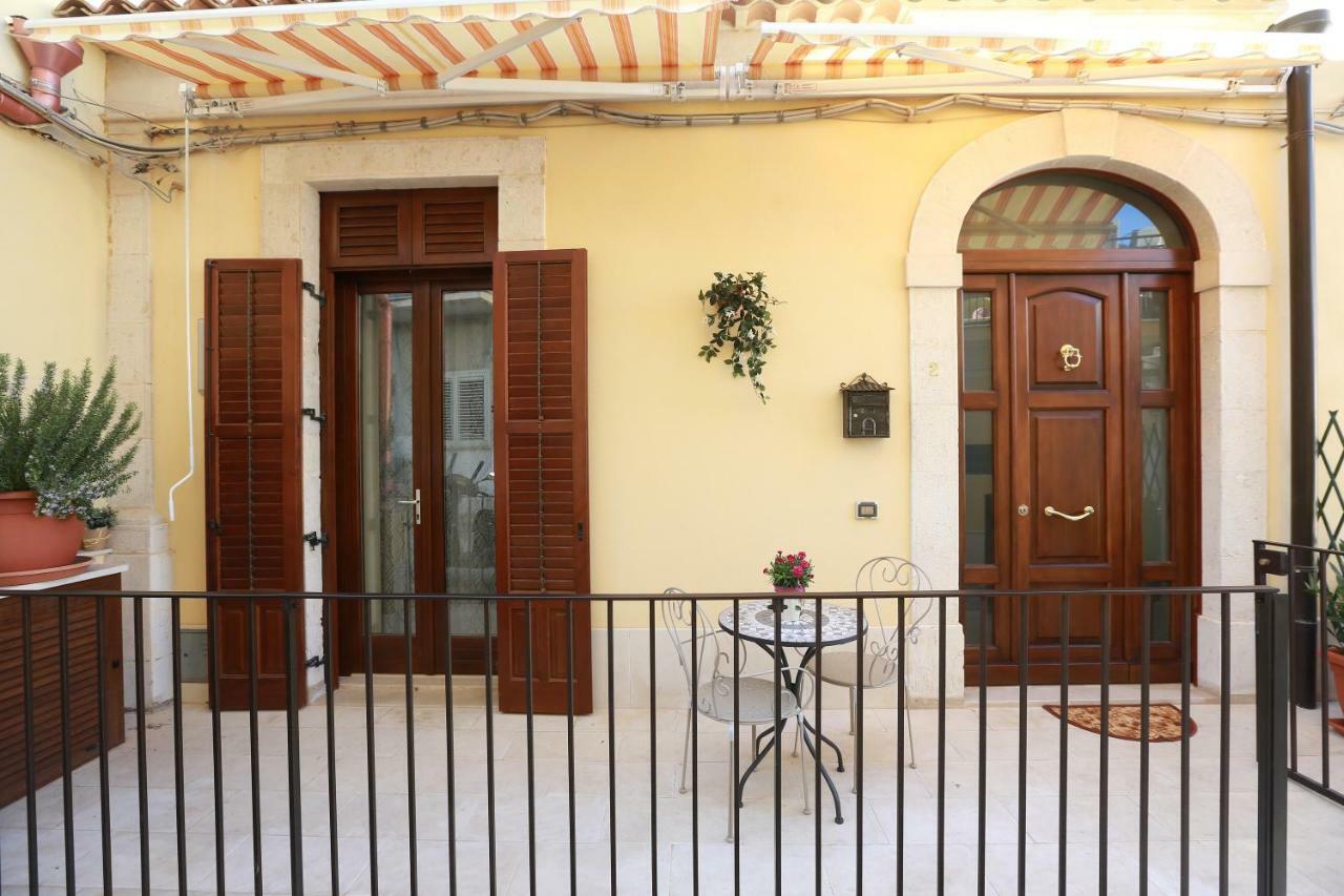Casa Vacanza Il Dromone Pozzallo Exteriör bild