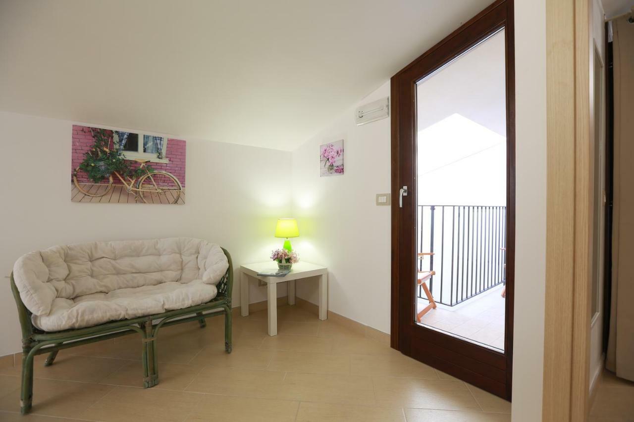Casa Vacanza Il Dromone Pozzallo Exteriör bild